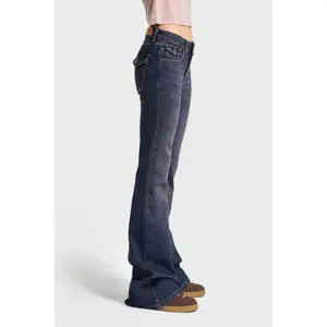 Mid-Rise Flared Jeans Women It's Basic Olivia image-3