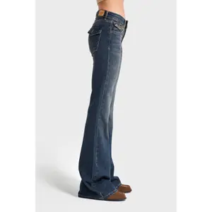 Mid-Rise Flared Jeans Women It's Basic Olivia image-3