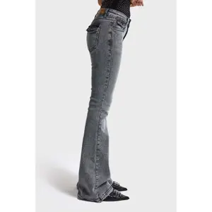 Hochgeschnittene Flared Jeans Damen It's Basic Olivia image-3