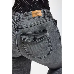 Hochgeschnittene Flared Jeans Damen It's Basic Olivia image-4