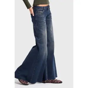 Low-Rise Palazzo Jeans Women It's Basic image-3