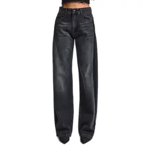 Hoch sitzende lockere Jeans für Frauen It's Basic image-0