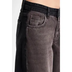 Women's Low Rise Wide Leg Jeans It's Basic image-4