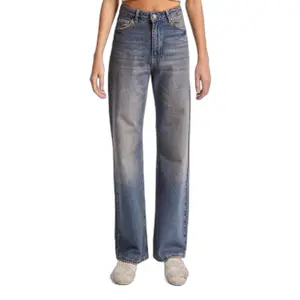 Women's Mid-Rise Straight-Leg Jeans It's Basic image-0
