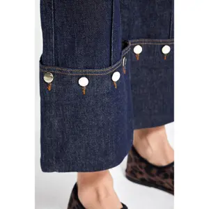 High Waist Straight Jeans Subtle Decorative Details Stretch Women It's Basic image-4