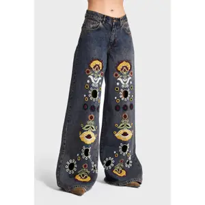 Women's Mid-Rise Fluid Wide Leg Palazzo Jeans It's Basic image-2