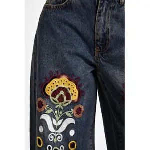 Women's Mid-Rise Fluid Wide Leg Palazzo Jeans It's Basic image-4