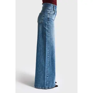 Palazzo Wide Leg Jeans Clean and Structured Mid-Rise Women's It's Basic image-3