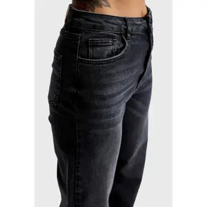 Jeans Straight Clássico Flexível Tamanho Médio-Alto Mulher It's Basic image-4