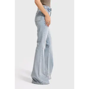 Timeless High-Waisted Flare Jeans Women It's Basic image-3