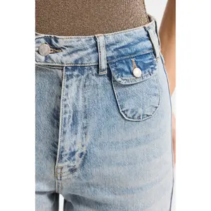 Timeless High-Waisted Flare Jeans Women It's Basic image-4