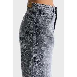 Women's Mid-Rise Relaxed Fit Cotton Jeans It's Basic image-4