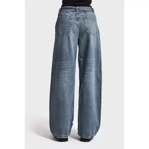 Classic Low Rise Straight Jeans Women It's Basic image-2