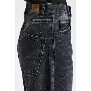Damen Jeans mit mittelhoher Taille, lockere Passform It's Basic Rhinestone image-4
