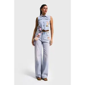 Sleeveless denim jacket for women It's Basic Floral image-3