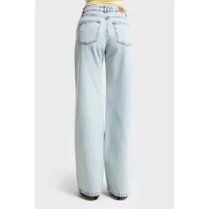 Straight jeans til kvinder It's Basic 2 image-2
