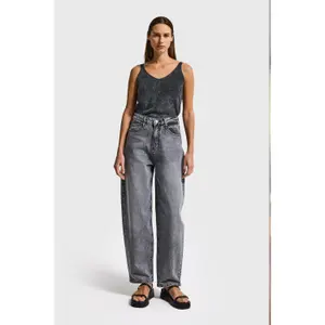 Women’s mid-rise loose jeans It's Basic image-1