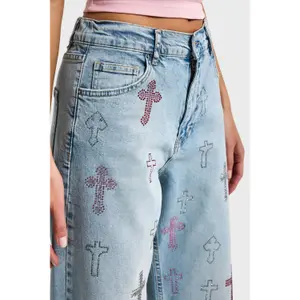 Women’s mid-rise loose jeans It's Basic Rhinestone image-3