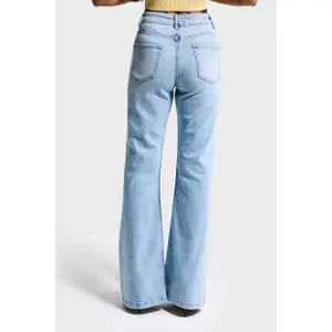 Hochtaillierte Damenflare-Jeans It's Basic image-2