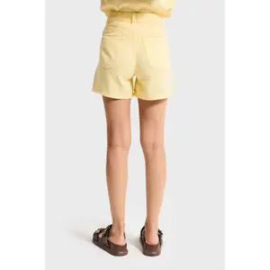 Women's jean shorts It's Basic image-2