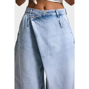 Baggy Jeans Bermuda til kvinder It's Basic image-3
