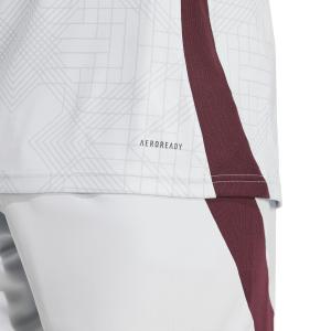 product/i/t/it6156_9_apparel_on_model_detail_view_2_white.jpg