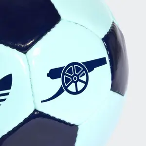 Third Football Arsenal Club image-1
