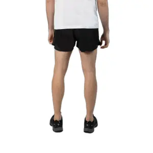 Short Izas Indo image-1