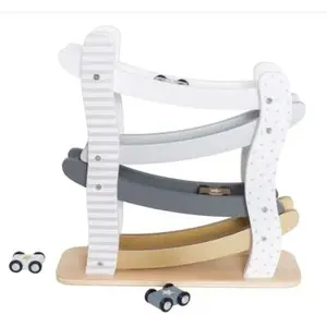 Jeux de voiture circuit looping JaBaDaBaDo