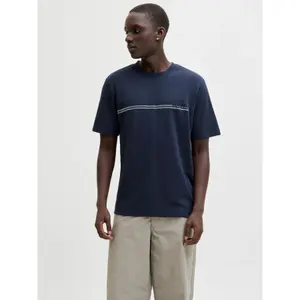 T-shirt med tryk på brystet Jack & Jones Fusion image-1