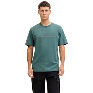 T-shirt med tryk på brystet Jack & Jones Fusion image-1