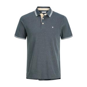 12136668-4785700-polo-jack-jones-paulos-stormy-weather