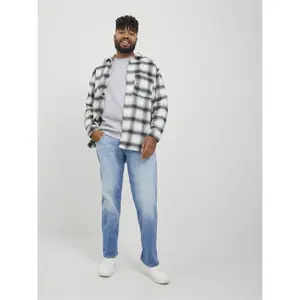 Sweatshirt mit Rundhalsausschnitt in Übergröße Jack & Jones Jjebradley image-2