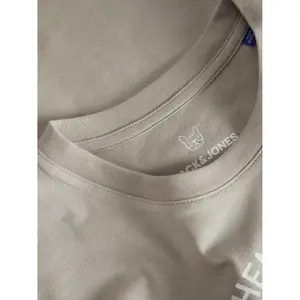 2-neck logo T-shirt for kids Jack & Jones image-2