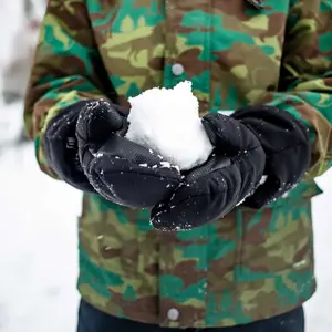 Baby waterproof mittens Jan & Jul image-2