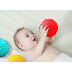 Early-learning games box of 3 sensory balls Jbm image-2