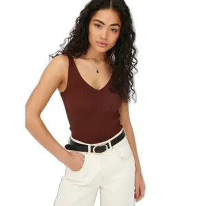 Camiseta de tirantes de punto para mujer JDY Nanna image-3