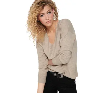 Pullover col v maille femme JDY Elanora image-3