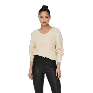 Jersey de mujer con cuello de pico JDY Justy image-1