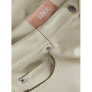 Kunstleder-Shorts für Frauen JJXX Kenya image-6