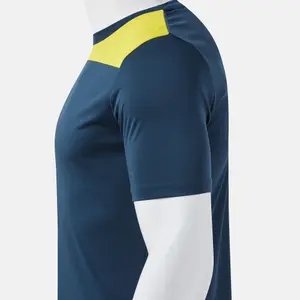 Conjunto de camisola e calções para crianças Joma Phoenix III image-3