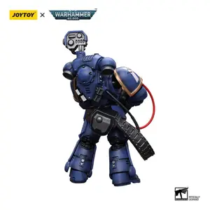 Sběratelská figurka JOYTOY Warhammer 40k Ultramarines Desolation Marine with Castellan Launcher (Superfrag) image-1