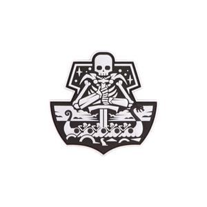 11232500100-abzeichen-jtg-ghost-ship-skull-weiss-8-7x8-5-cm