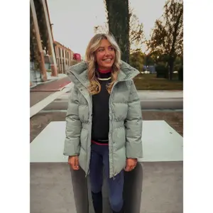 2470000121834-vert-daunenjacke-reiten-damen-ju-pa-flaine-wassergrun