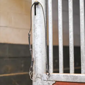 Abrazadera de lengua para caballo ajustable con cinta Jump'In image-1