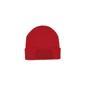 Recycled beanie with patch K-up image-0