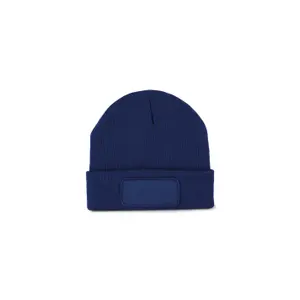 Recycled beanie with patch K-up image-0