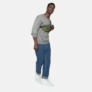Banana Eastpak Springer image-2