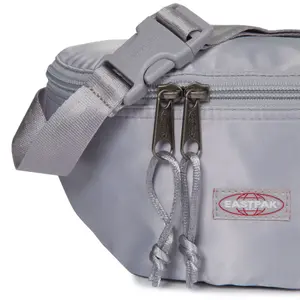 Bananpose Eastpak Springer image-3