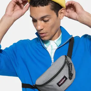 Plátano Eastpak Springer image-3